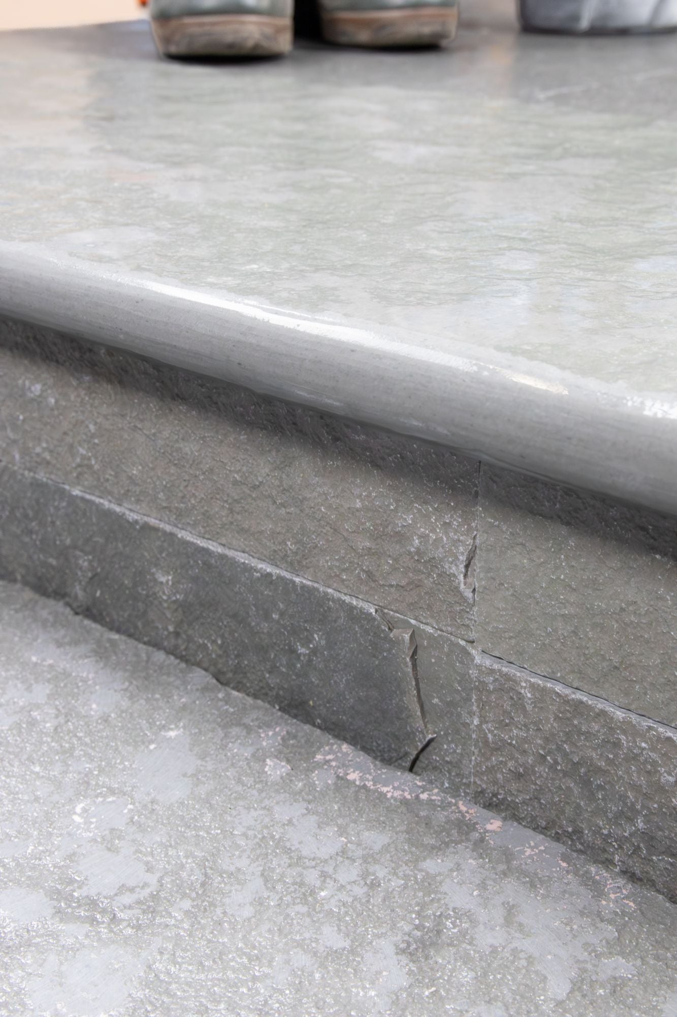 Elkstone Grey Tumbled Herringbone
