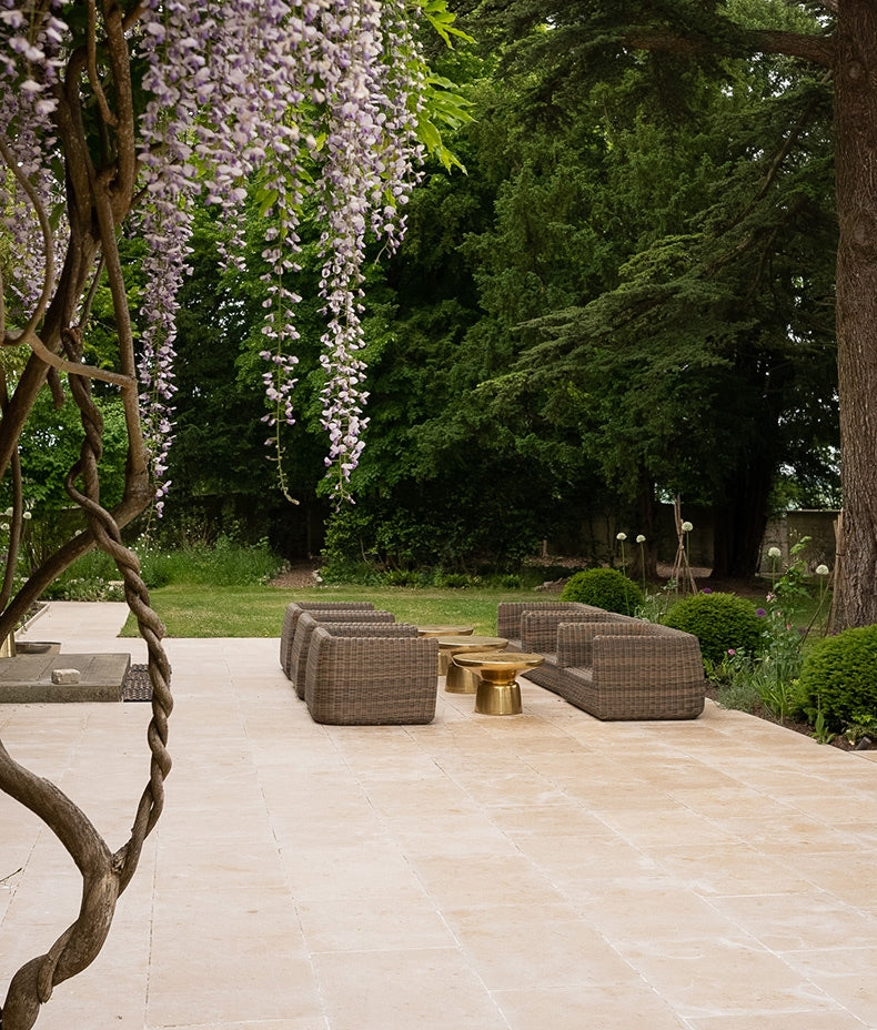 buscot-limestone-tumbled-&-etched-finish