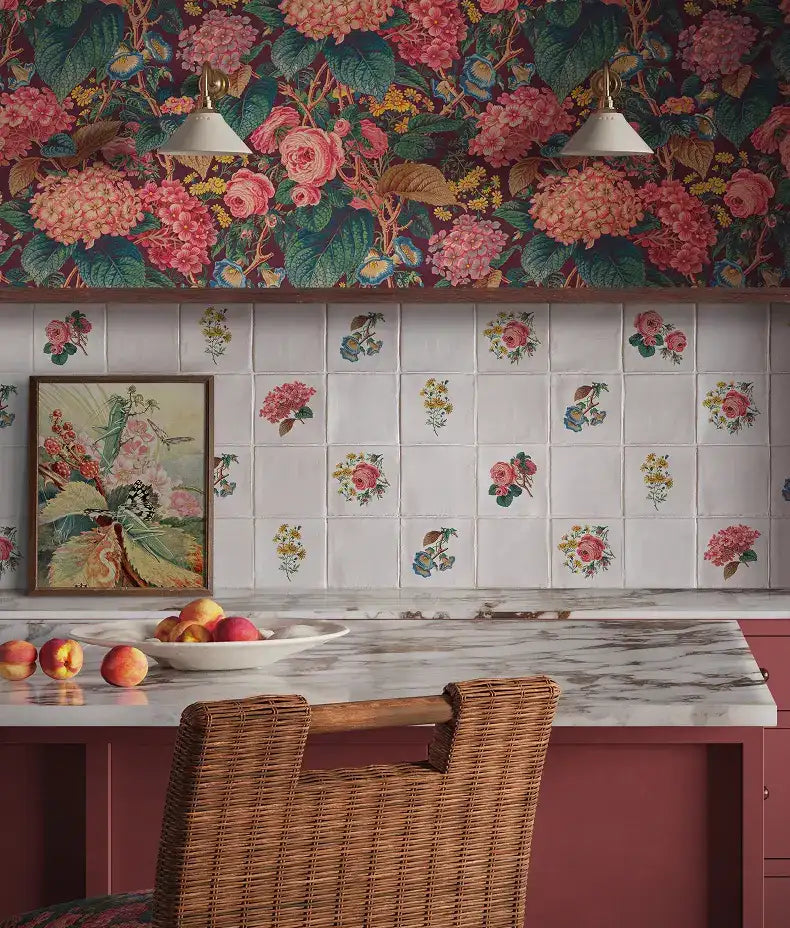 studio-divine-savages-the-brambles-hydrangea-belle-gloss-finish